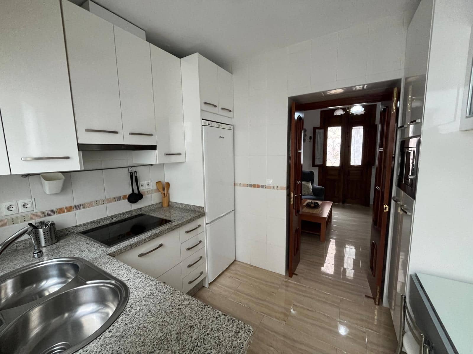 1 sypialnia Bungalow do wynajęcia w Miasto Malaga - 870 € (Ref: 9712150)