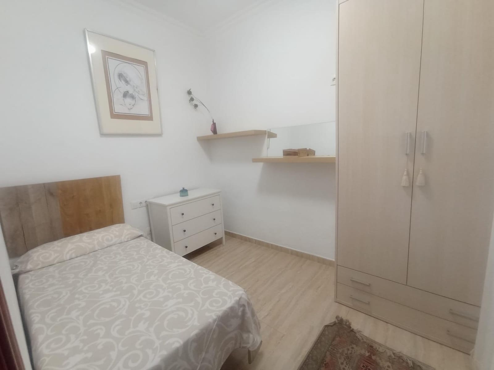 1 sypialnia Bungalow do wynajęcia w Miasto Malaga - 870 € (Ref: 9712150)
