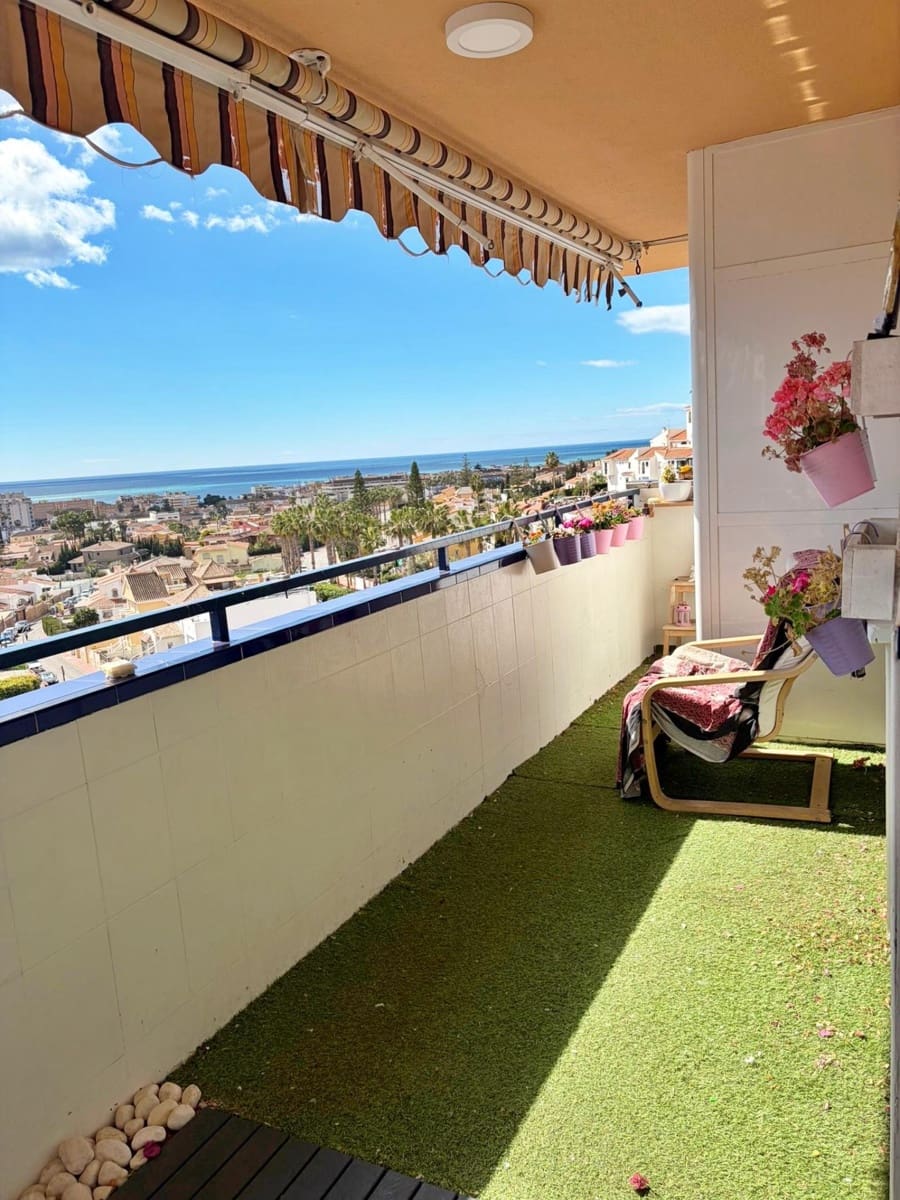 3 sovrum Lägenhet till salu i Rincon de la Victoria med pool - 380 000 € (Ref: 9721854)