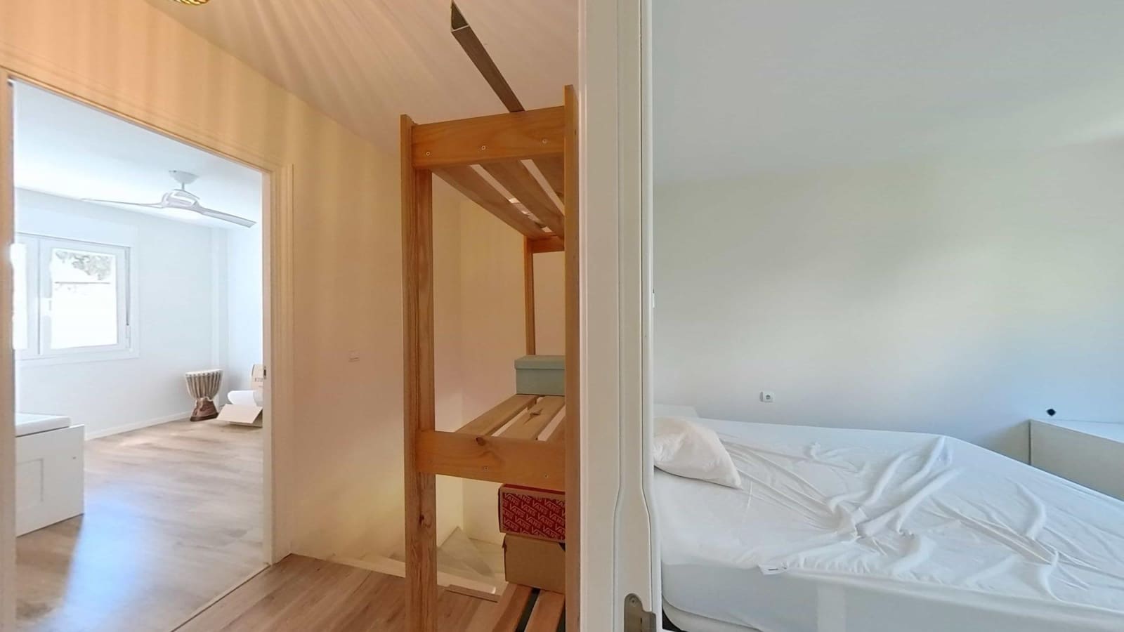 3 bedroom Penthouse for sale in Malaga city - € 550,000 (Ref: 9726790)