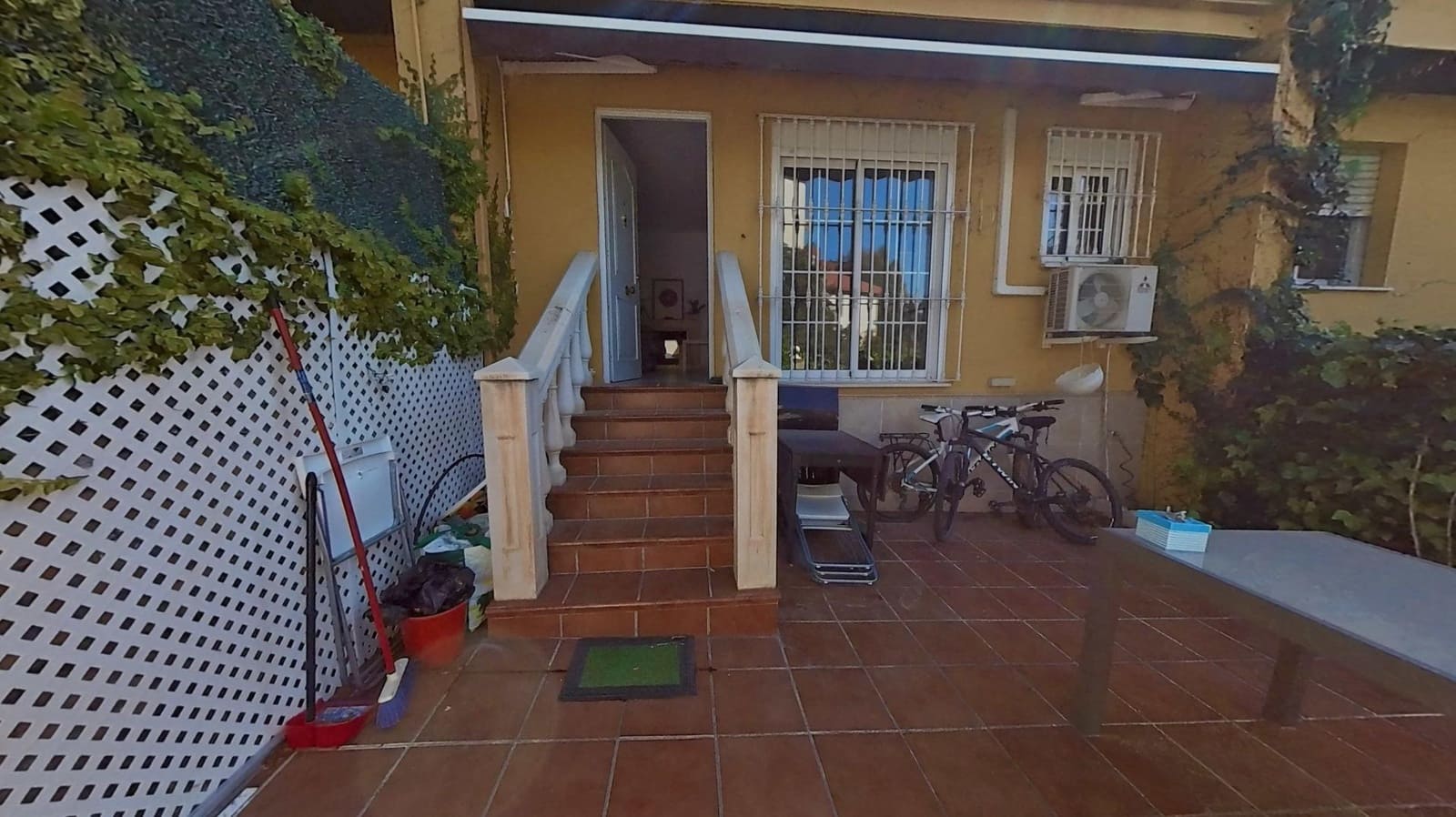 3 bedroom Penthouse for sale in Malaga city - € 550,000 (Ref: 9726790)