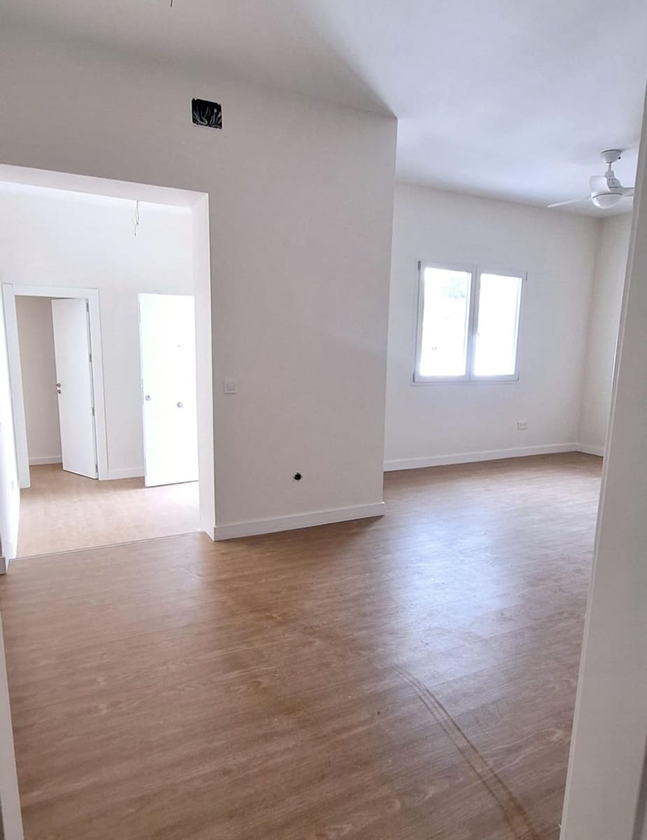 4 Zimmer Wohnung zu verkaufen in Malaga Stadt mit Garage - 645.000 € (Ref: 9726795)