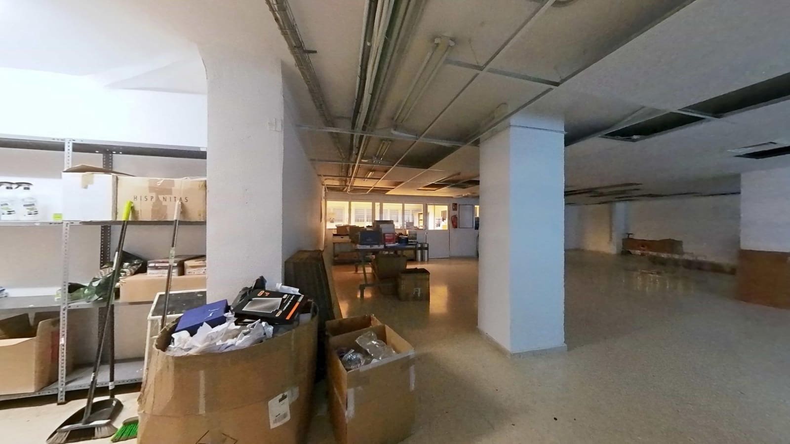 Commercial for rent in Malaga city - € 30,000 (Ref: 9735710)