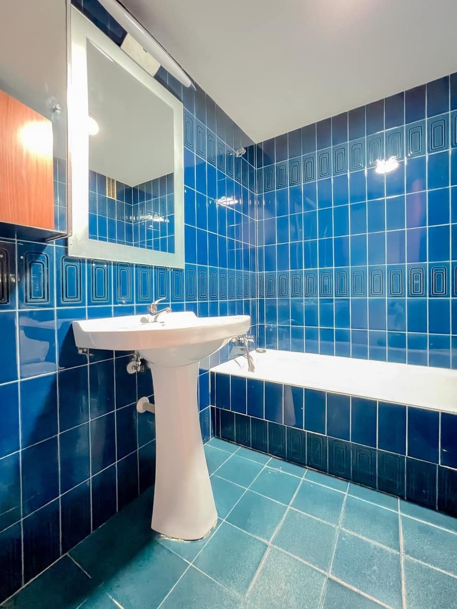 6 Zimmer Wohnung zu verkaufen in Malaga Stadt mit Garage - 450.000 € (Ref: 9735711)