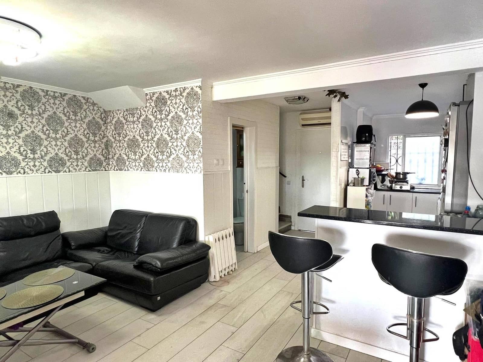 3 chambre Villa/Maison Mitoyenne à vendre à La Cala del Moral avec piscine - 399 000 € (Ref: 9748165)