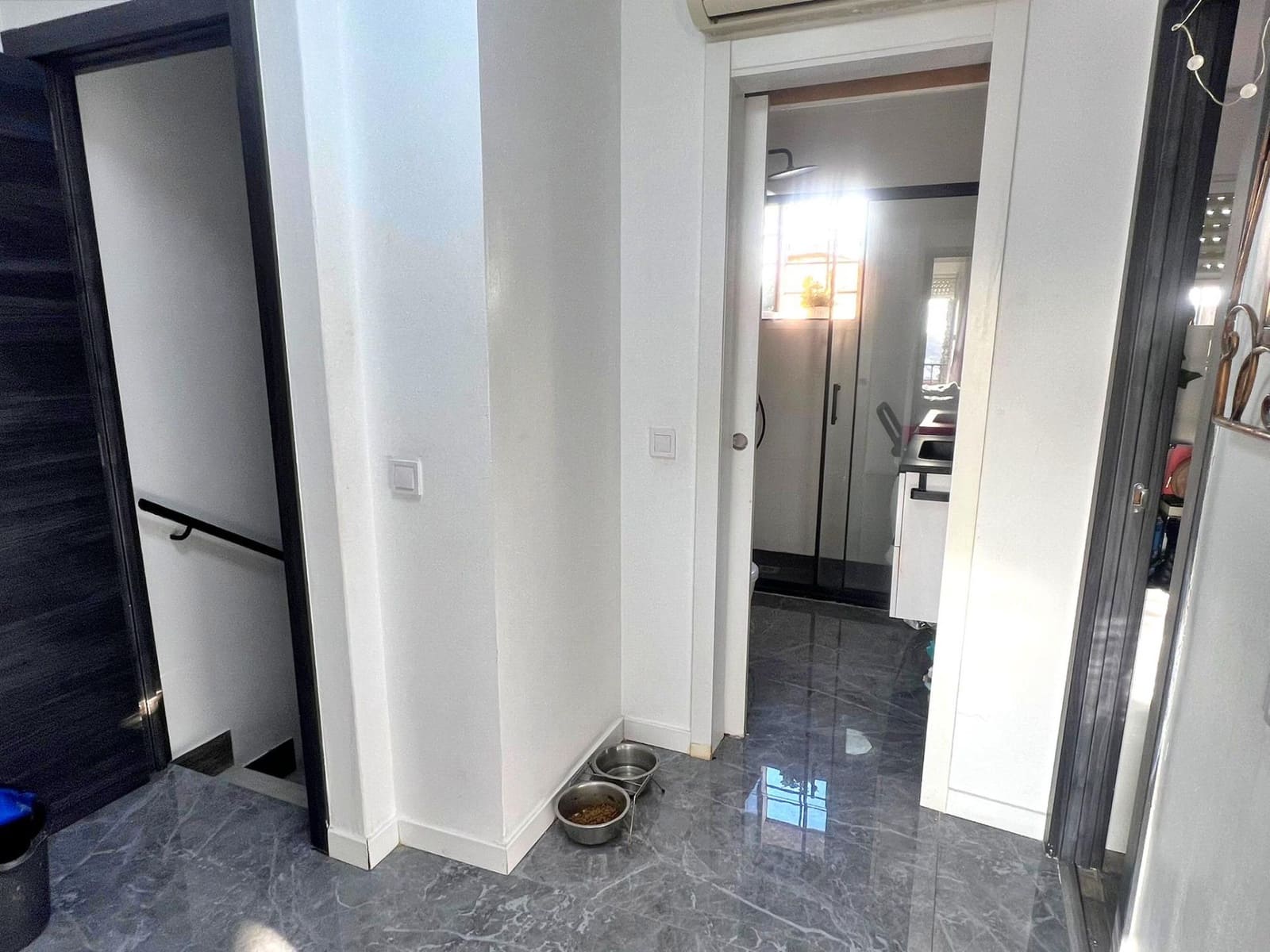 3 chambre Villa/Maison Mitoyenne à vendre à La Cala del Moral avec piscine - 399 000 € (Ref: 9748165)