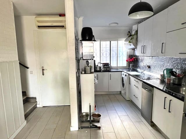 3 chambre Villa/Maison Mitoyenne à vendre à La Cala del Moral, Rincón de la Victoria avec piscine - 399 000 € (Ref: 9748165)