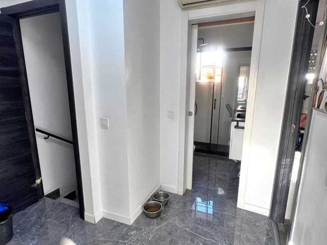 3 chambre Villa/Maison Mitoyenne à vendre à La Cala del Moral, Rincón de la Victoria avec piscine - 399 000 € (Ref: 9748165)