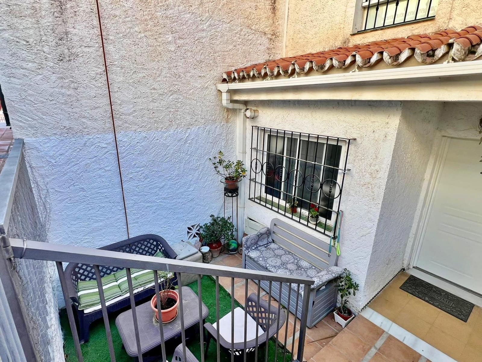 3 chambre Villa/Maison Mitoyenne à vendre à La Cala del Moral avec piscine - 399 000 € (Ref: 9748165)