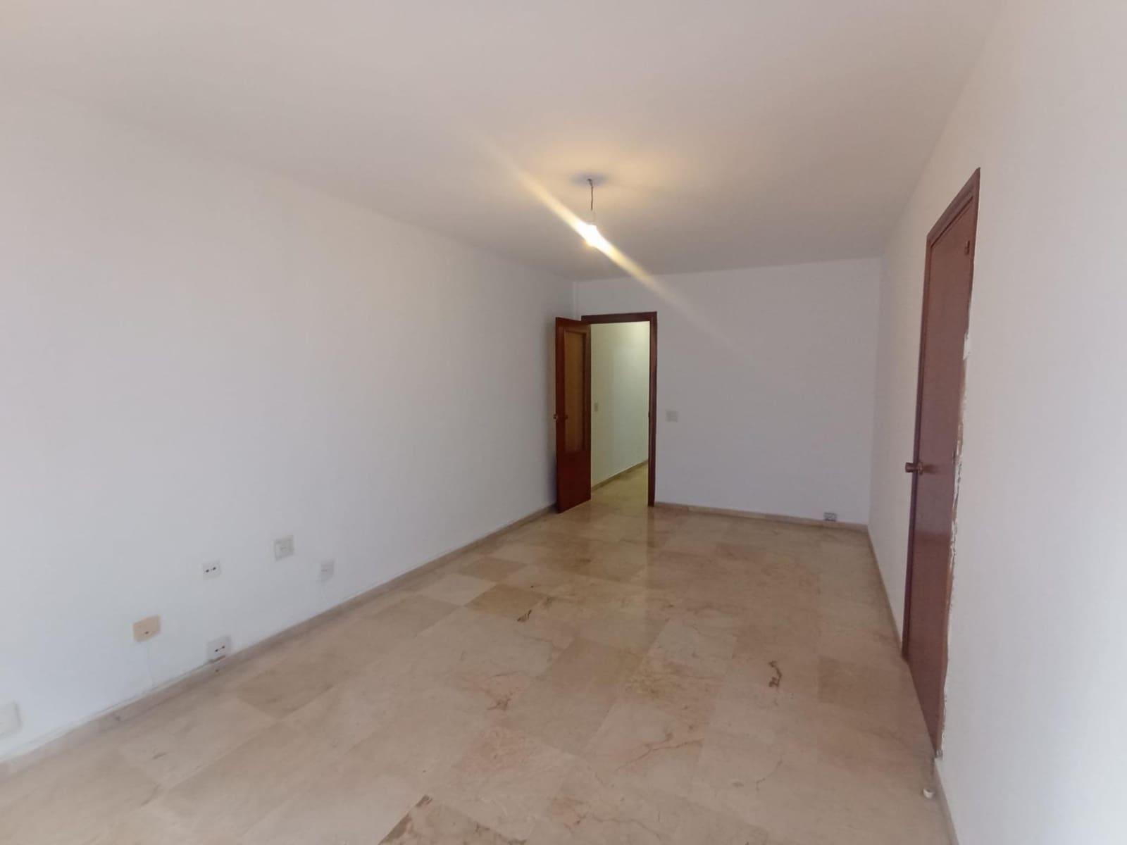 3 slaapkamer Flat te koop in Malaga stad met garage - € 430.000 (Ref: 9755877)
