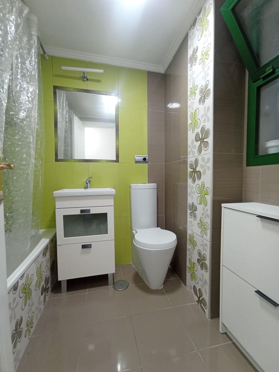 1 makuuhuone Asunto vuokrattavana paikassa Malaga kaupunki - 890 € (Ref: 9773254)