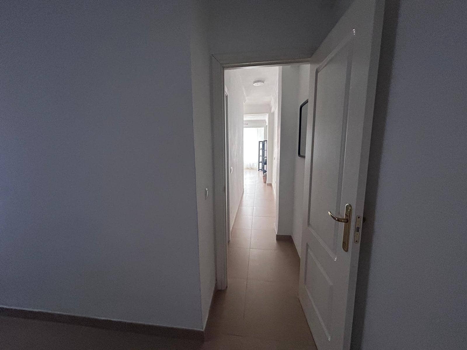 3 bedroom Flat for sale in Malaga city - € 300,000 (Ref: 9788727)