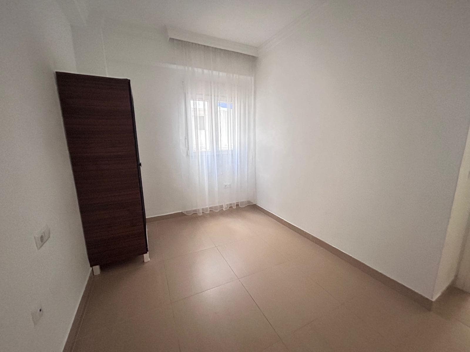 3 bedroom Flat for sale in Malaga city - € 300,000 (Ref: 9788727)