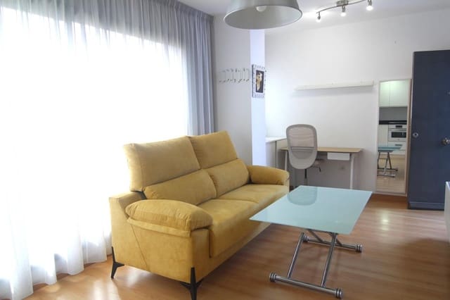 2 makuuhuone Asunto vuokrattavana paikassa La Victoria, Málaga kaupunki - 1 450 € (Ref: 9808136)