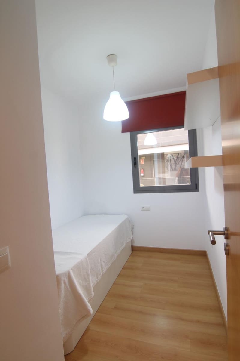 2 makuuhuone Asunto vuokrattavana paikassa Malaga kaupunki - 1 450 € (Ref: 9808136)