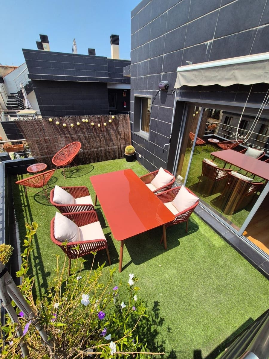 2 makuuhuone Asunto vuokrattavana paikassa Malaga kaupunki - 1 450 € (Ref: 9808136)