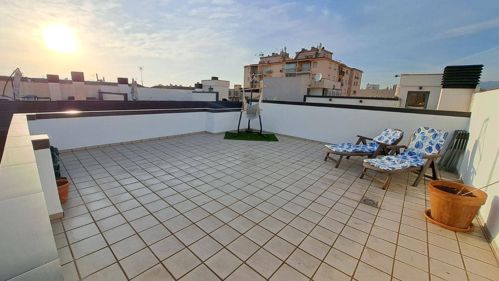 2 makuuhuone Asunto vuokrattavana paikassa Malaga kaupunki - 1 450 € (Ref: 9808136)