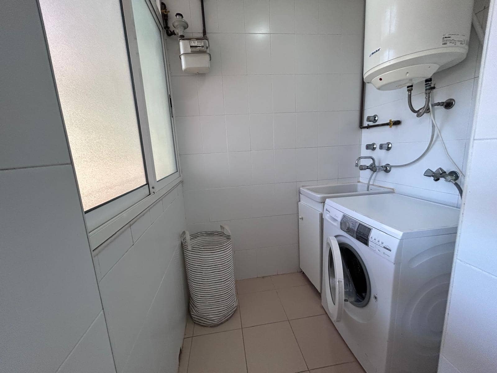 Piso de 3 habitaciones en Málaga ciudad en venta con piscina garaje - 600.000 € (Ref: 9820366)