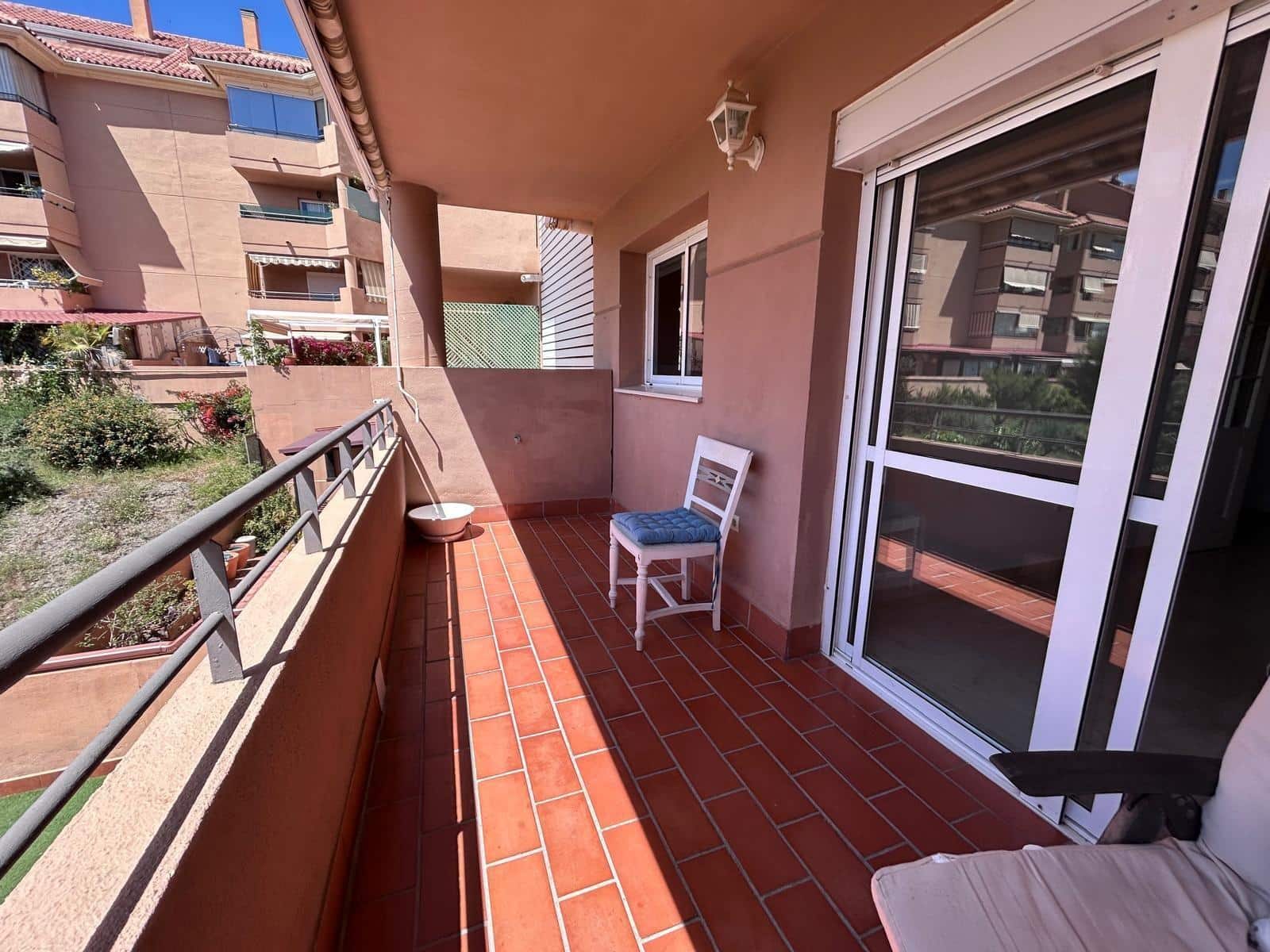 Piso de 3 habitaciones en Málaga ciudad en venta con piscina garaje - 600.000 € (Ref: 9820366)