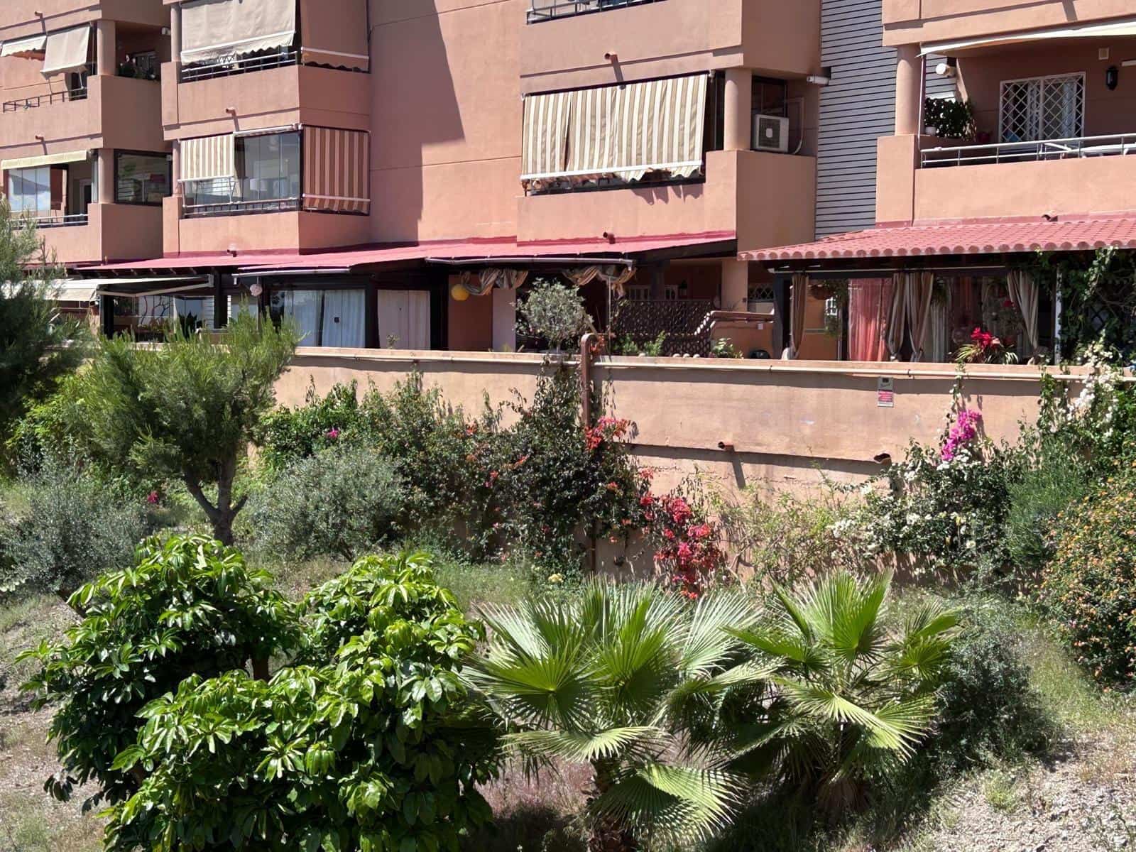 Piso de 3 habitaciones en Málaga ciudad en venta con piscina garaje - 600.000 € (Ref: 9820366)