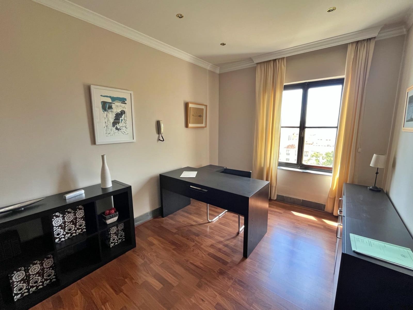 Biuro do wynajęcia w Miasto Malaga - 1 200 € (Ref: 9831687)