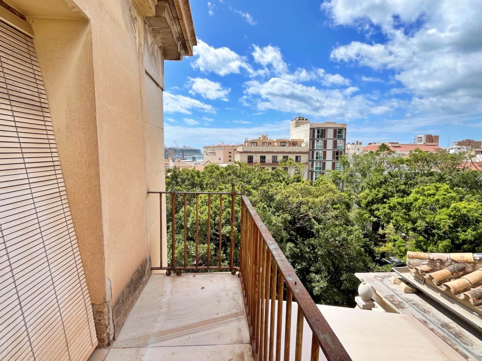 Biuro do wynajęcia w Miasto Malaga - 1 200 € (Ref: 9831687)