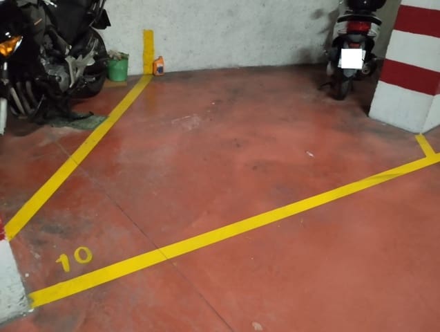 Garaje en Cruz del Humilladero, Málaga ciudad en venta - 17.000 € (Ref: 9836513)