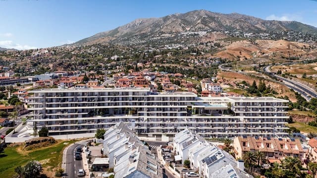 3 slaapkamer Flat te koop in Fuengirola met zwembad garage - € 401.000 (Ref: 9851920)