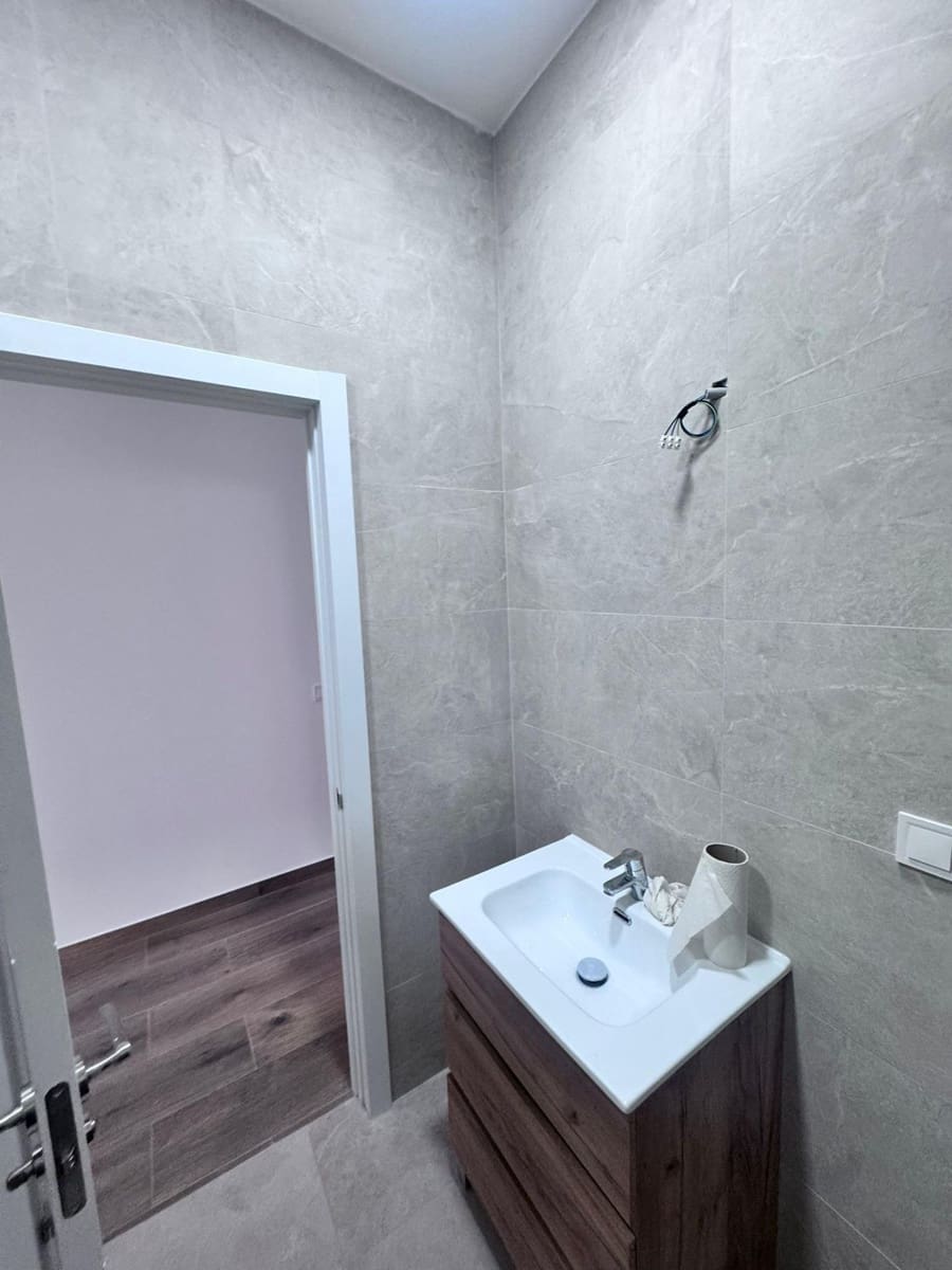 1 chambre Appartement à vendre à Malaga ville - 250 000 € (Ref: 9916975)