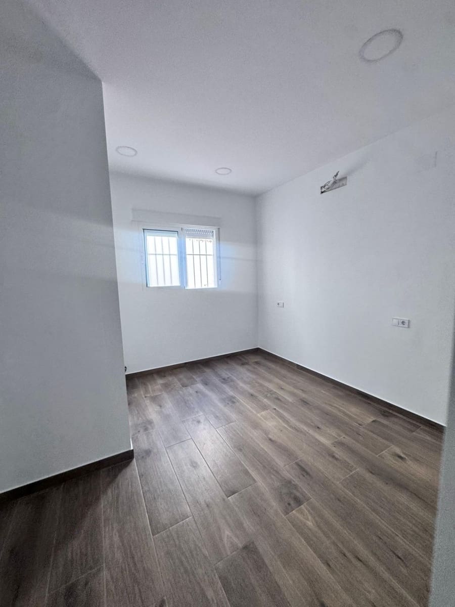 1 chambre Appartement à vendre à Malaga ville - 250 000 € (Ref: 9916975)