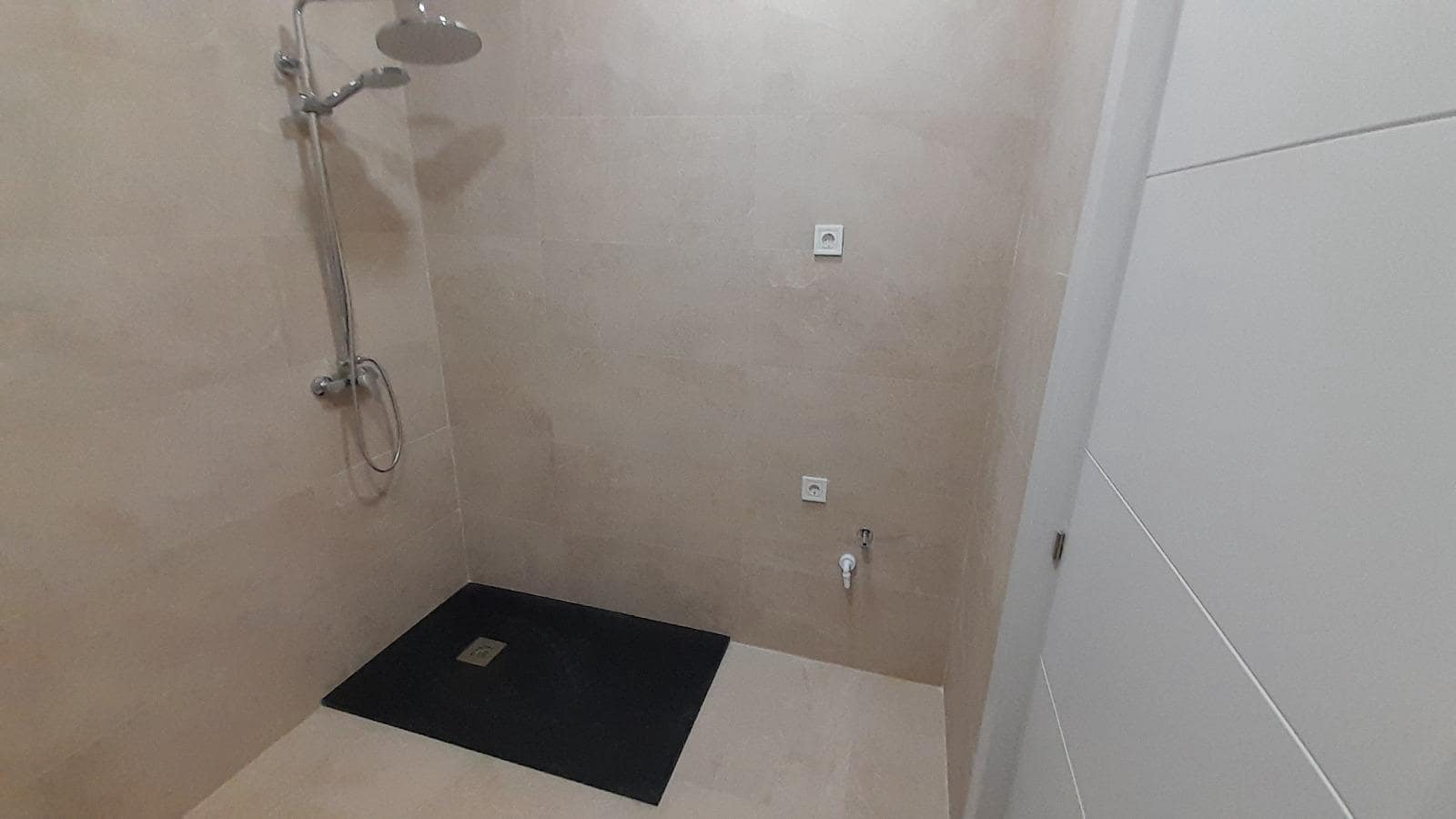 1 chambre Appartement à vendre à Malaga ville - 250 000 € (Ref: 9916975)