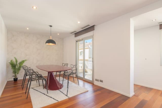 2 soverom Leilighet til salgs i Centro Historico, Málaga by - € 720 000 (Ref: 9916976)