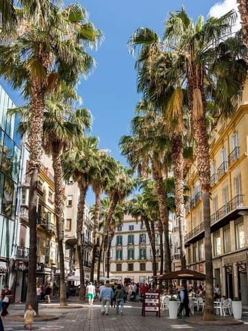 2 soveværelse Lejlighed til salg i Centro, Málaga by - € 355.000 (Ref: 9920580)