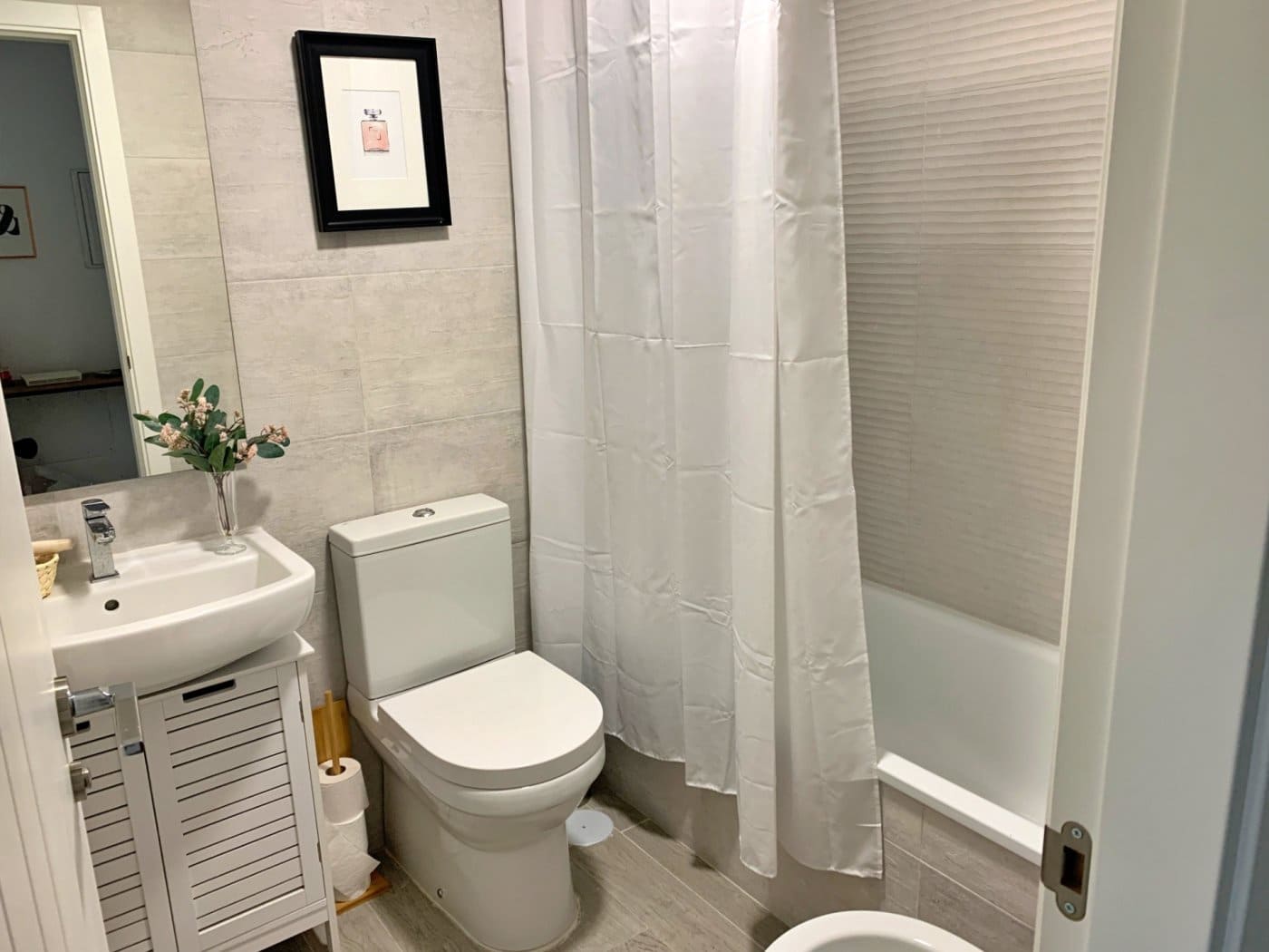 2 bedroom Flat for rent in Malaga city with pool - € 1,200 (Ref: 9924687)
