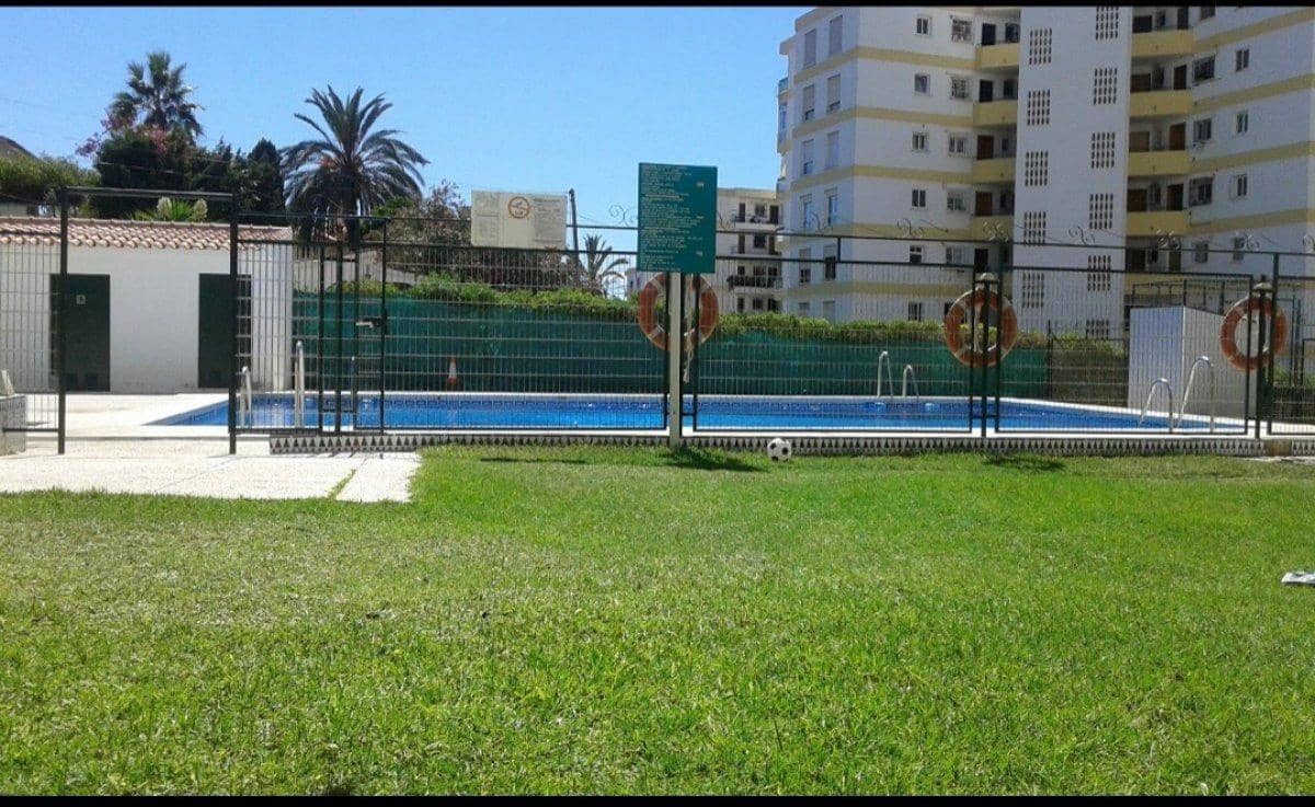 Monolocale in vendita in La Cala del Moral con piscina - 175.000 € (Rif: 9965400)