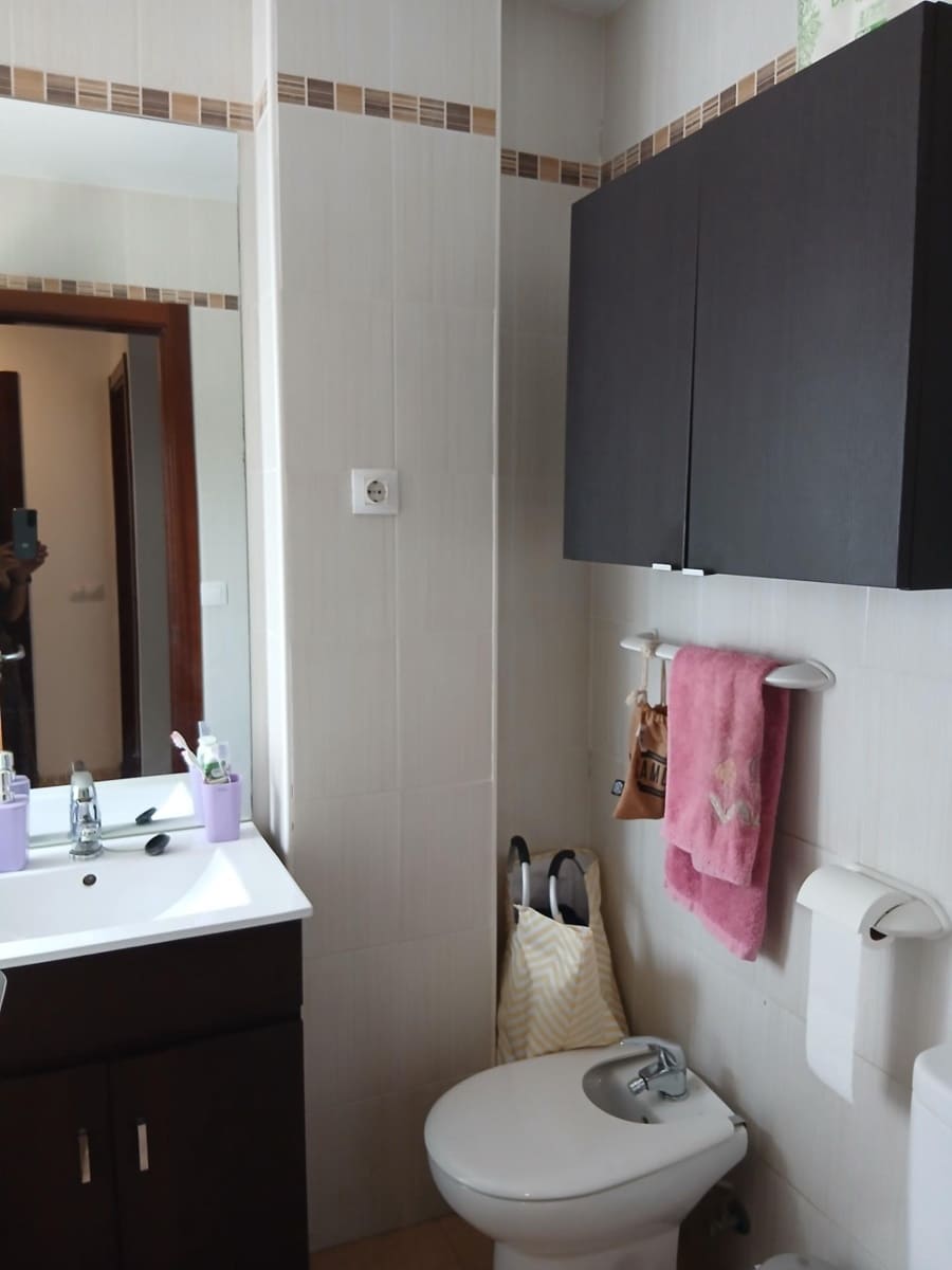2 soverom Leilighet til leie i Benalmadena med svømmebasseng garasje - € 1 200 (Ref: 9985093)