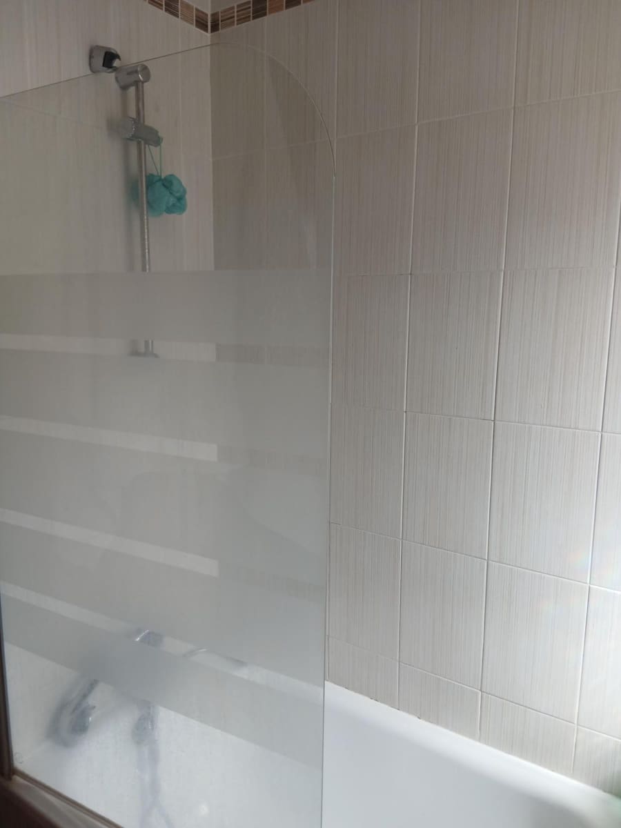2 soverom Leilighet til leie i Benalmadena med svømmebasseng garasje - € 1 200 (Ref: 9985093)