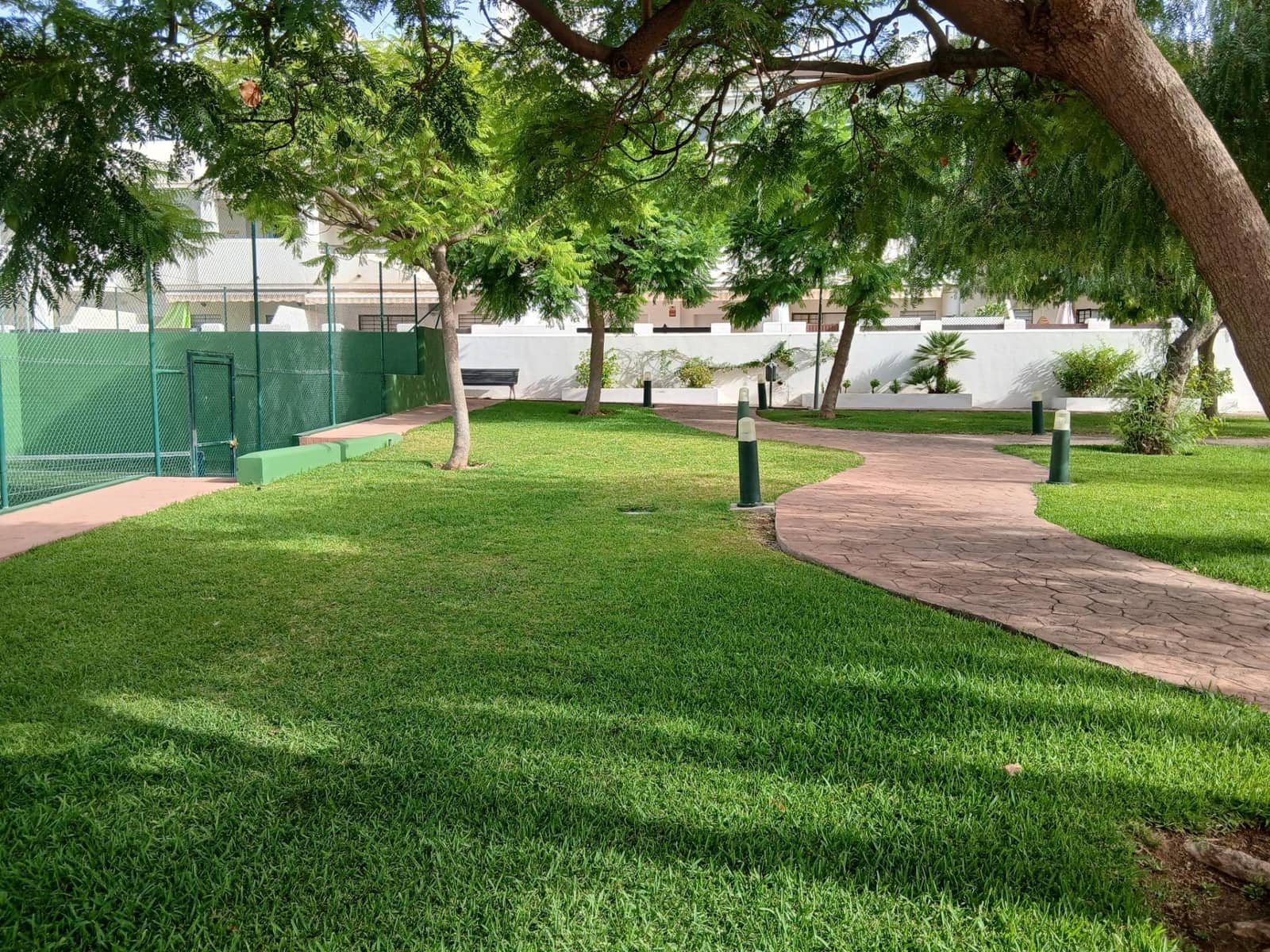 2 soverom Leilighet til leie i Benalmadena med svømmebasseng garasje - € 1 200 (Ref: 9985093)