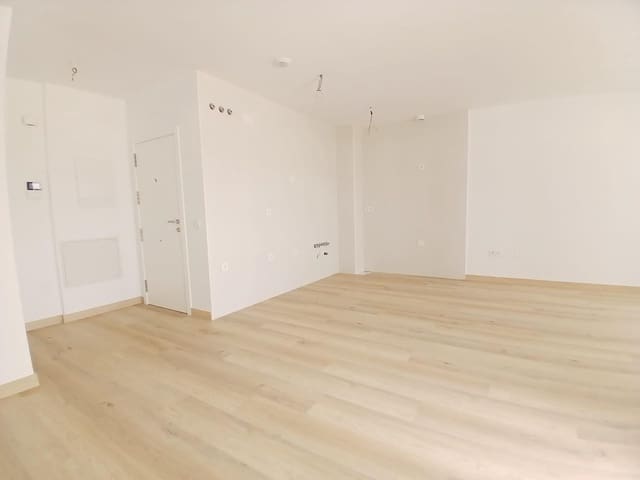 3 makuuhuone Asunto myytävänä paikassa Puerto de la Torre, Málaga kaupunki mukana uima-altaan 
autotalli - 550 000 € (Ref: 9990822)