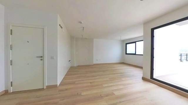 Piso de 3 habitaciones en Puerto de la Torre, Málaga ciudad en venta con piscina garaje - 550.000 € (Ref: 9990822)