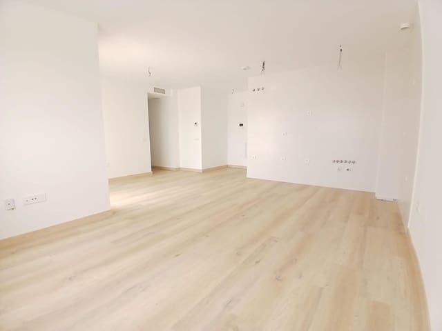 Piso de 3 habitaciones en Puerto de la Torre, Málaga ciudad en venta con piscina garaje - 550.000 € (Ref: 9990822)