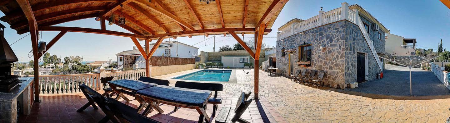 4 camera da letto Villa in vendita in Nerja con piscina garage - 695.000 € (Rif: 5437436)