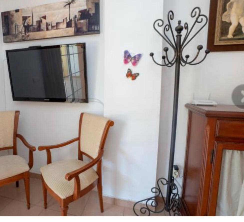 2 soveværelse Lejlighed til salg i Nerja med garage - € 415.000 (Ref: 5437437)