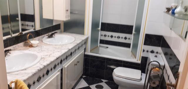 4 soveværelse Lejlighed til salg i Nerja - € 295.000 (Ref: 5944264)