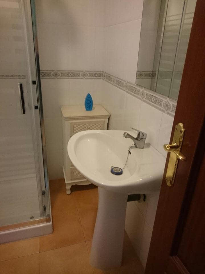 2 bedroom Flat for rent in Nerja - € 800 (Ref: 6068074)