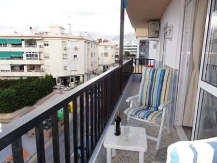 2 slaapkamer Flat te huur in Nerja met zwembad - € 1.500 (Ref: 6132064)