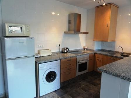 2 quarto Apartamento para arrendar em Chaparil - Torrecilla - Punta Lara, Nerja com piscina - 1 500 € (Ref: 6132064)