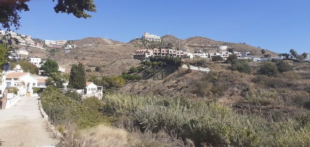 Rakentamaton maa myytävänä paikassa El Peñoncillo, Torrox - 85 000 € (Ref: 6389624)