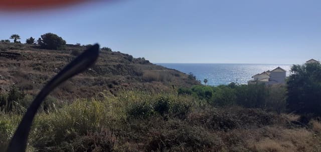 Rakentamaton maa myytävänä paikassa El Peñoncillo, Torrox - 85 000 € (Ref: 6389624)