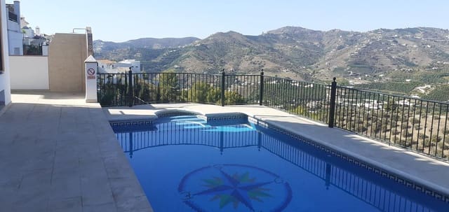 5 sypialnia Willa na sprzedaż w Frigiliana z basenem garażem - 850 000 € (Ref: 6389625)